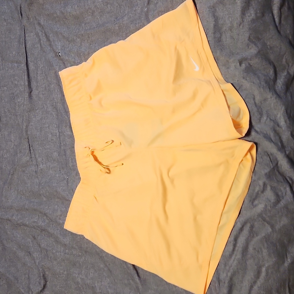 Nike Dri-Fit shorts, orange, peach 🍑, elastic wasted, drawstring, size M,